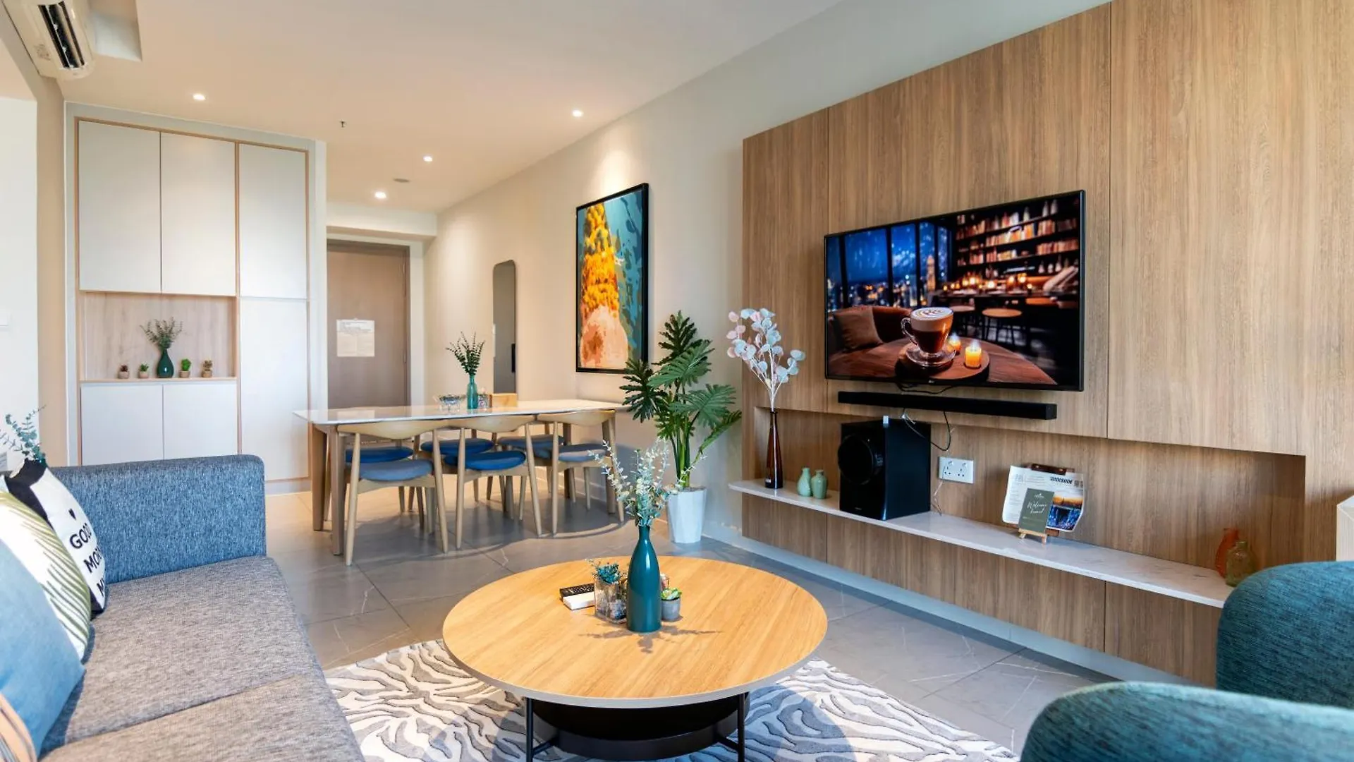 Zenity The Luxury Apartment Ditrict 1 City Center Ho Chi Minh City 0*,  Vietnam