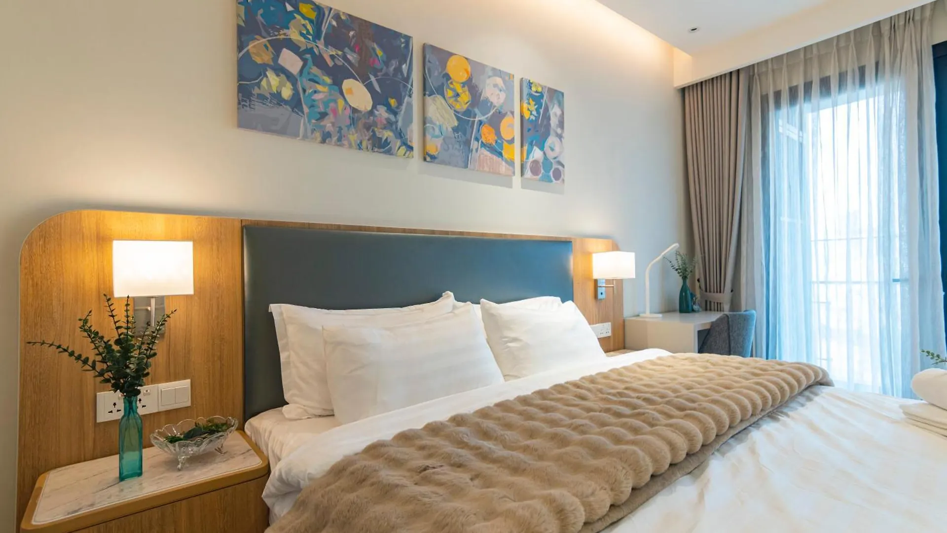 Zenity The Luxury Apartment Ditrict 1 City Center Ho Chi Minh City 0*,  Vietnam