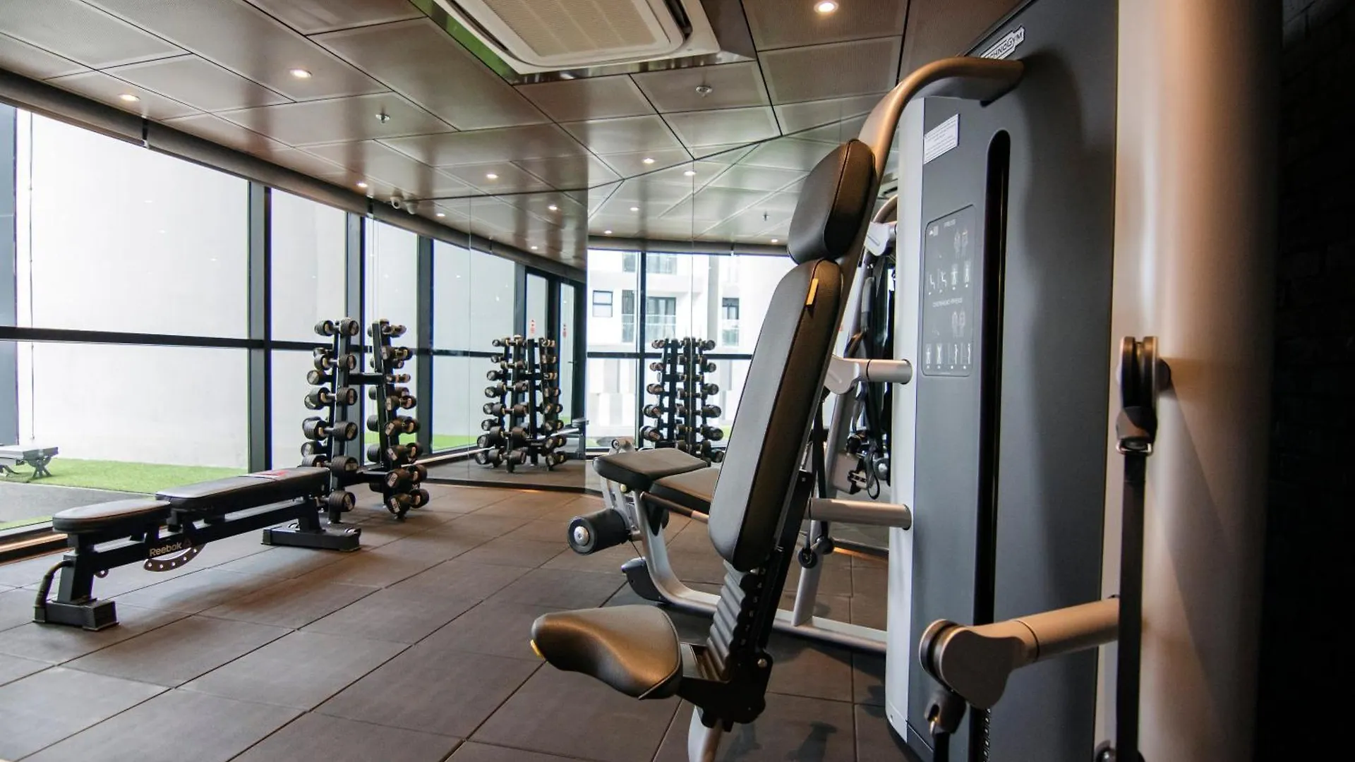 Zenity The Luxury Apartment Ditrict 1 City Center Ho Či Minovo Město Vietnam