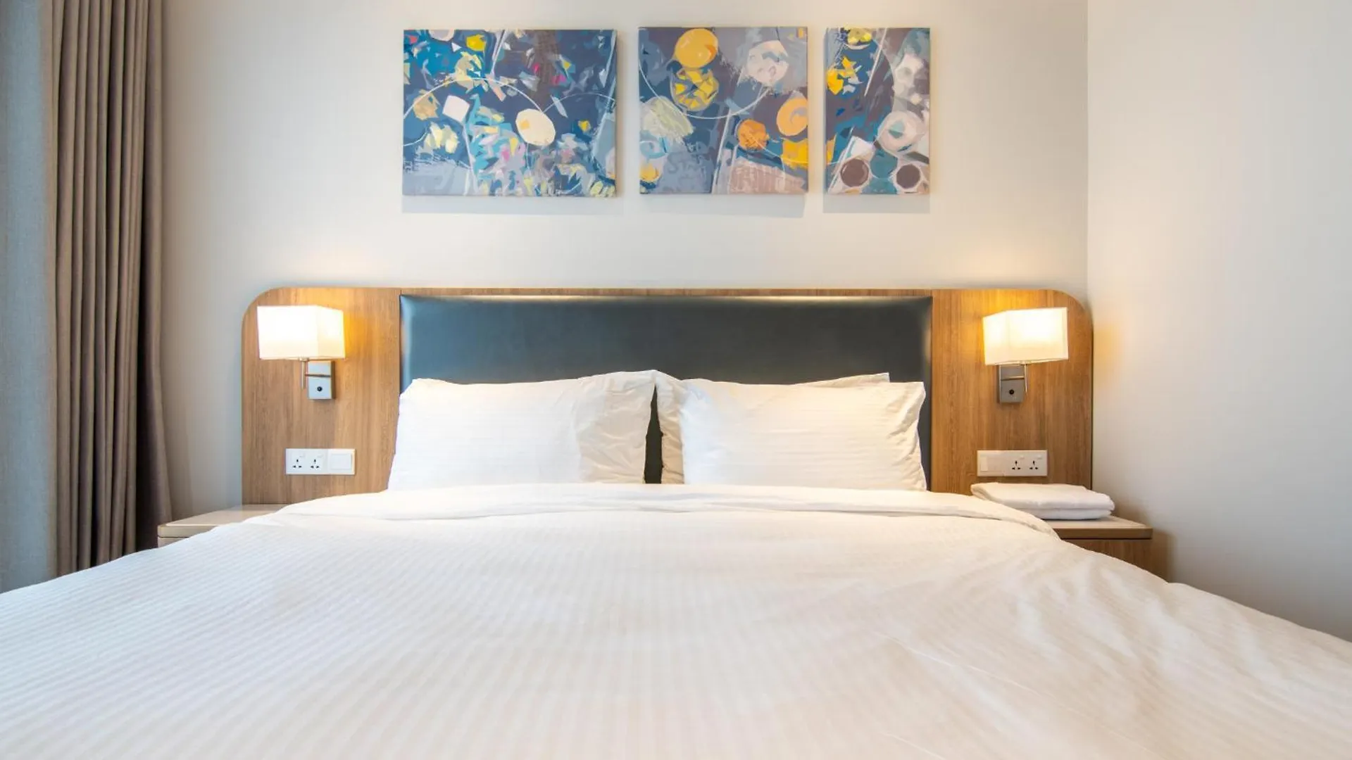 Zenity The Luxury Apartment Ditrict 1 City Center Ho Či Minovo Město Vietnam